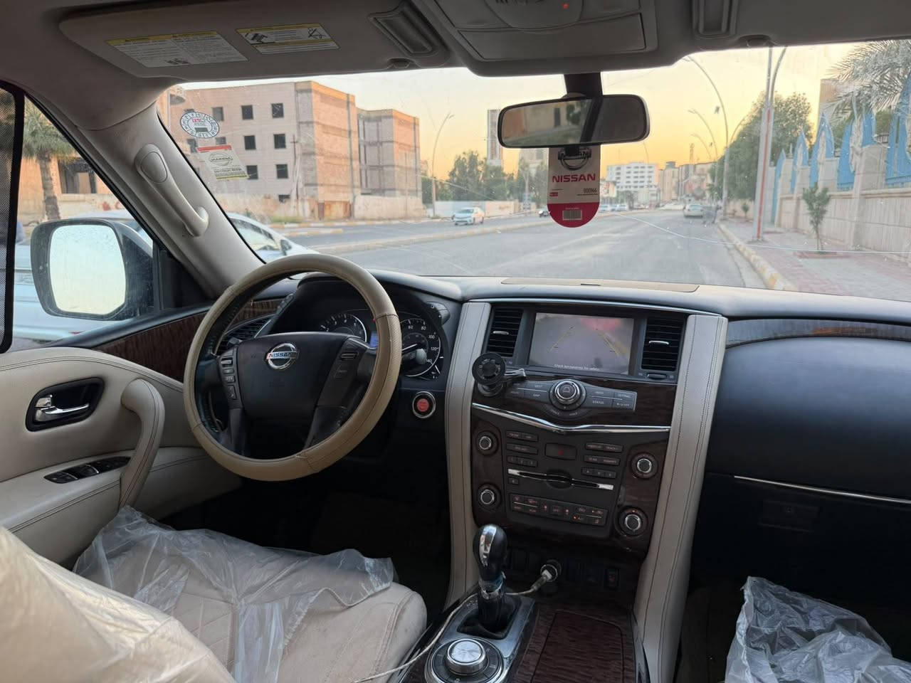 السلام عليكم
ارمادا 2017 
 رقم اربيل باسمي تحويل مباشر 
السياره بدون حادث قوي صور الحادث بالمنشور وسونار ايضا تبريد ثلج ٣ قطع داخل بيجي كشنات كهرباء ستيرن كهرباء
رقم ***********
