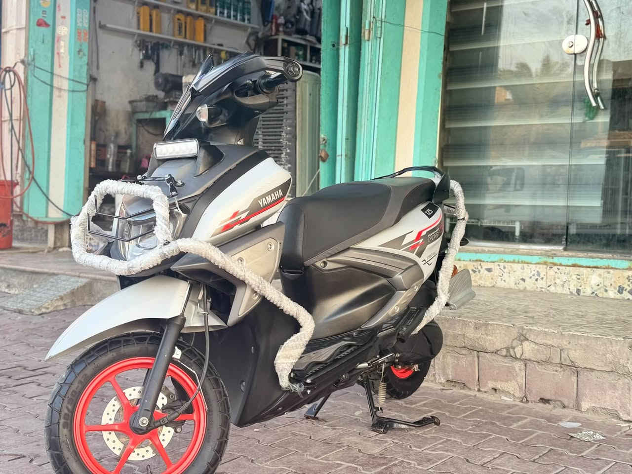 ســلام عليڪم 🤝
⭕️YAMAHA ZR  2025
🩸مكفوله استخدام قليل 🦅
‎
‏‎للاستفسار ***********☎️  .الحيدريه شارع المحافظه
 ‏‎متوفر 🟢 بيع 🔴 شراء 🟣 مراوس🚦اقصاد⭐️
