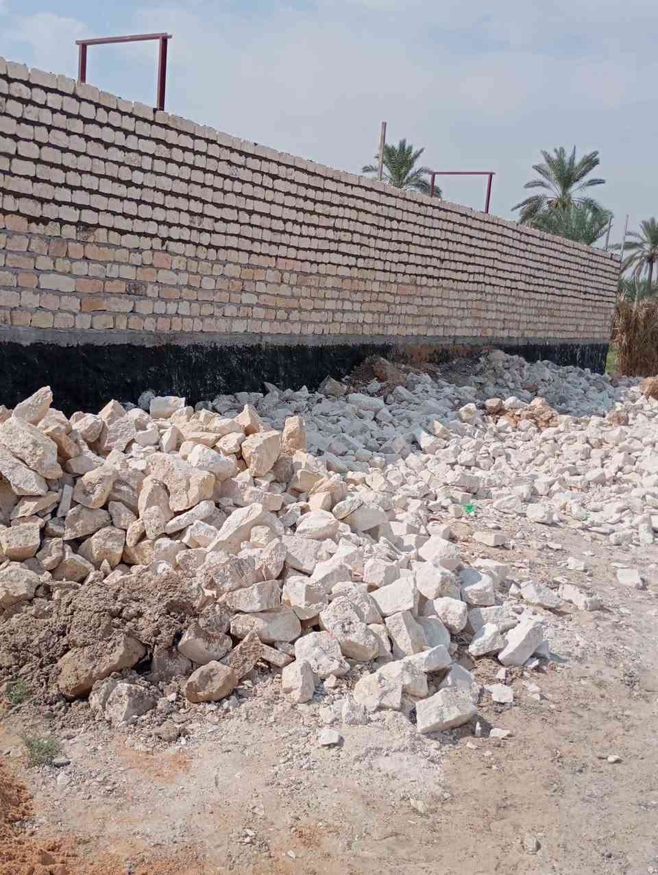 بنه حجر • جاهز للعمل • اسعار مناسبة