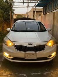 سيراتو • محرك ٢٠٠٠ • ماشيه ٢٠٠ الف