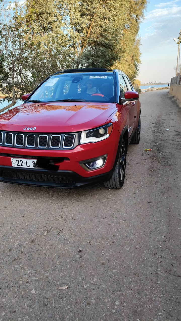 سلام عليكم 
جيب كومباس موديل 21 فول مواصفات 
سيارة جاهزه رقم اربيل راعيها يريد تحوليل
صوره ضربه موجوده 
بكان سيارة بصره 
سعر.   95.   وبخدمت طيبين
رجآ رجآ  الي مايشتري لا يكصر سعر ولا يخابر 
سعرها جوه سوك محتاج وريد ابيع 
***********
***********

نص مكتوب في الصور:
- 4 / 11 BidCars
- 1 / 11 BidCars