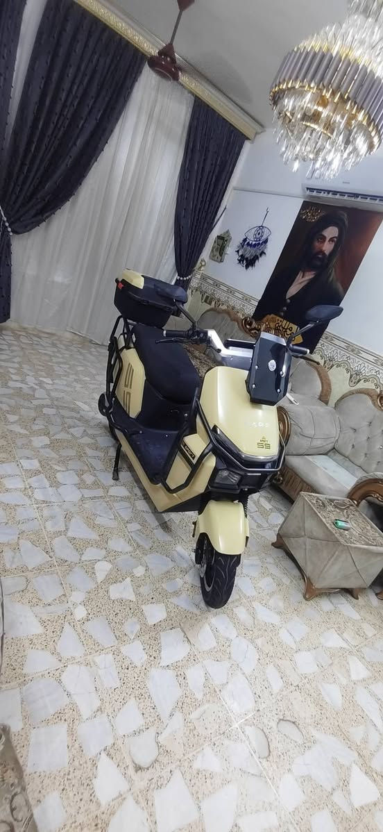 سلام عليكم دراجه شحن جديده جدا بطاريه كرافن مديل٢٠٢٦ بعدها بلنايلون السعر٩٠٠ وبيها مجال مكاني بغداد حي ور***********
