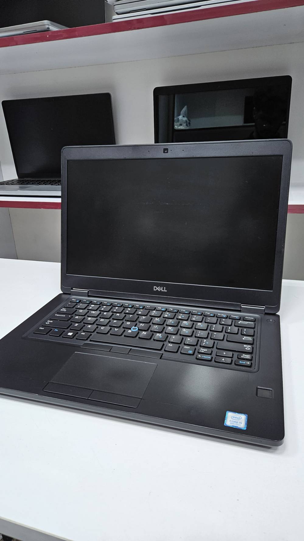 Dell 5490 • كور i5 جيل 8 • نفيديا MX130