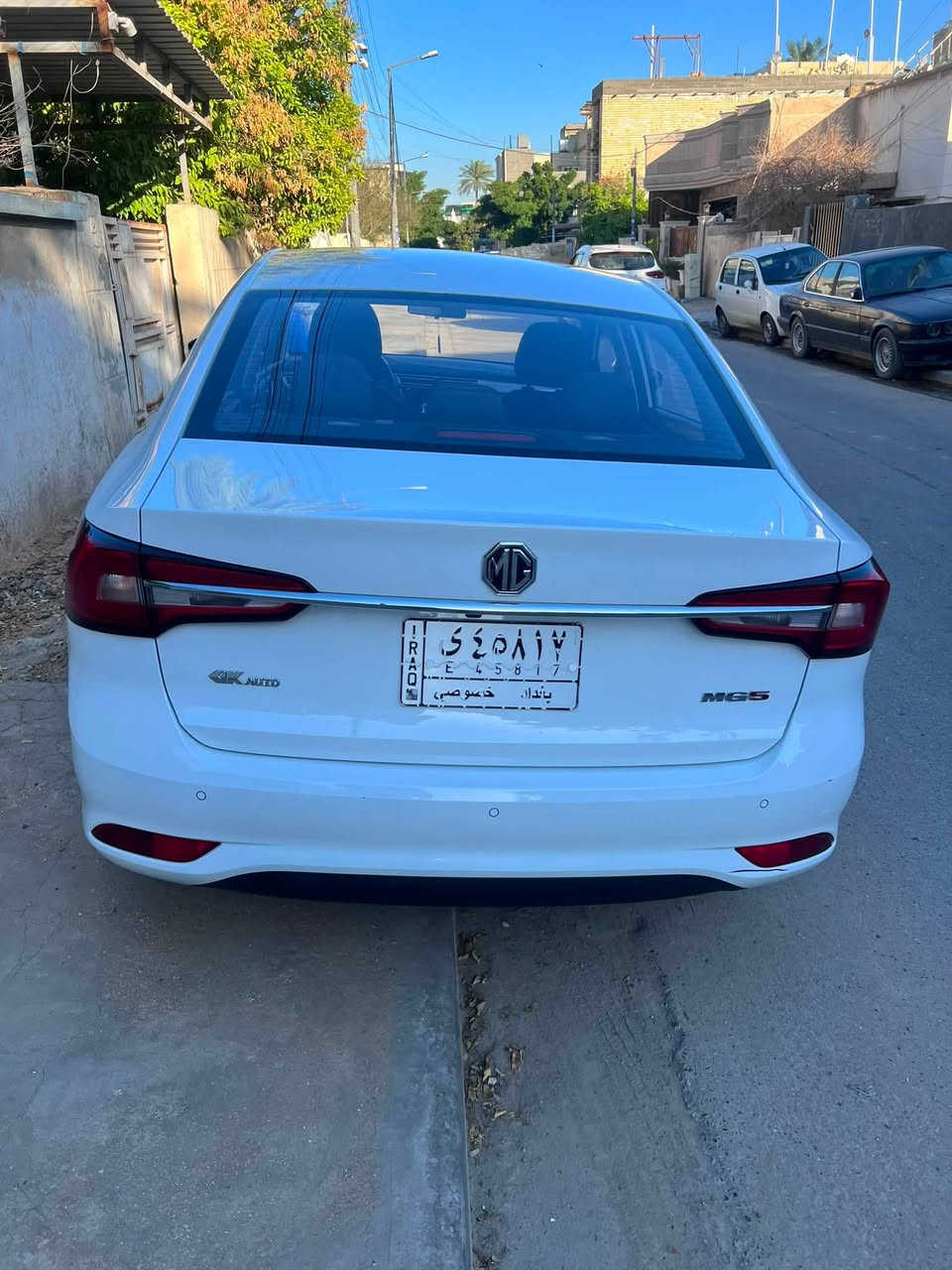 ام جي 5 موديل 2023
محرك1500 تنفس طبيعي

ماشيه 55الف قابل للزياده 

بيها طخات خفيفه كلش

رقم بغداد باسمي

سياره مال بيت نضيفه

مكانها بغداد المنصور 

عارضها 98 وبيها مجال قليل
رقم ***********

