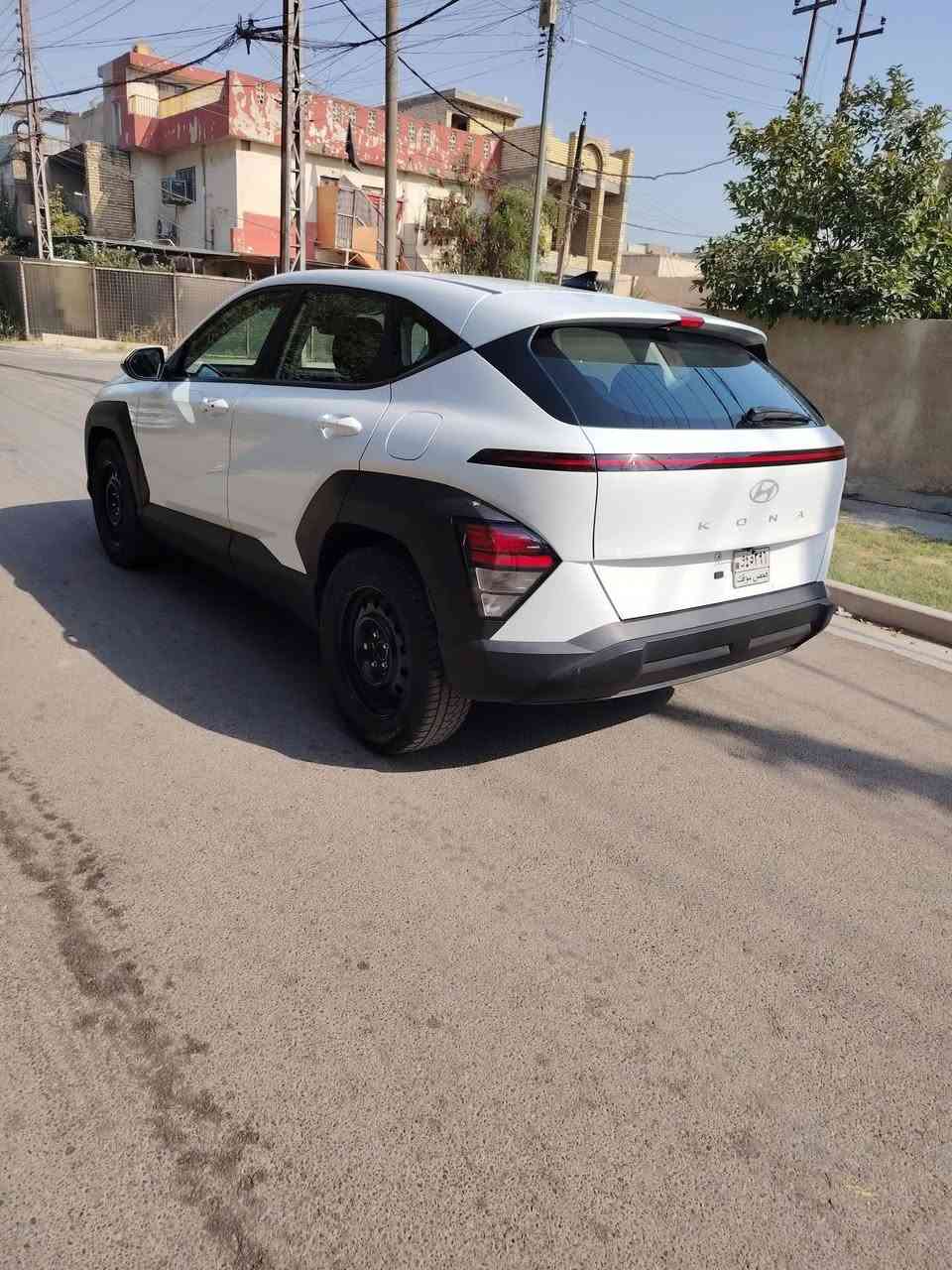 سلام عليكم
للبيع فقط بدون مراوس

كونا موديل 2024 وارد امريكي

دخول جديد 

بدون رقم ماشيه ١٣ لف

ضرر السيارة ربع بنيد مصلح ومصبوغ

جاملغ امامي اليمنه مصلح ومصبوغ

بدون دواخل رقم شاصي وصور الحادث بل منشور

مواصفات السياره تحكم استيرن جهتين

شاشه كبيره كامره دوار

تحديد مسار تشغيل عن بعد

لد خلفي وامامي الايد زنون

سايد بريك كهرباء ابواب بصمه درحيب

كشنات تدفئه رادارات جانبيه وخلفي امامي

توويل حجم المحرك 2000 دوش

السعر 147 وبيه مجال بسيط 

مكان السياره بغداد حي العامل

اتصال على هذا الرقم ***********4
