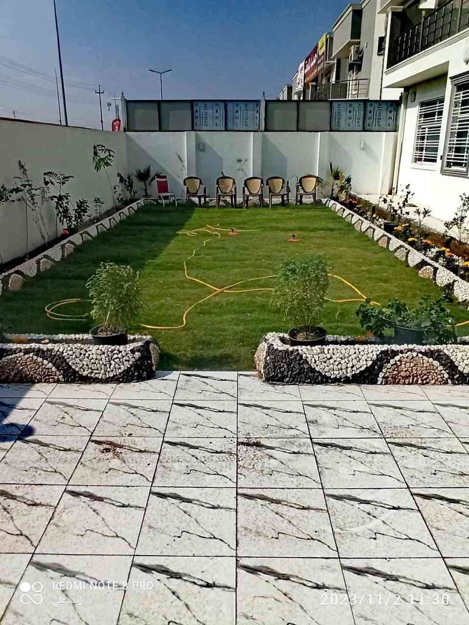 محمد الديكورات الحدائق  وحفر الحديقه دخيل الطين او الزميج وزراعه ثيل ***********

