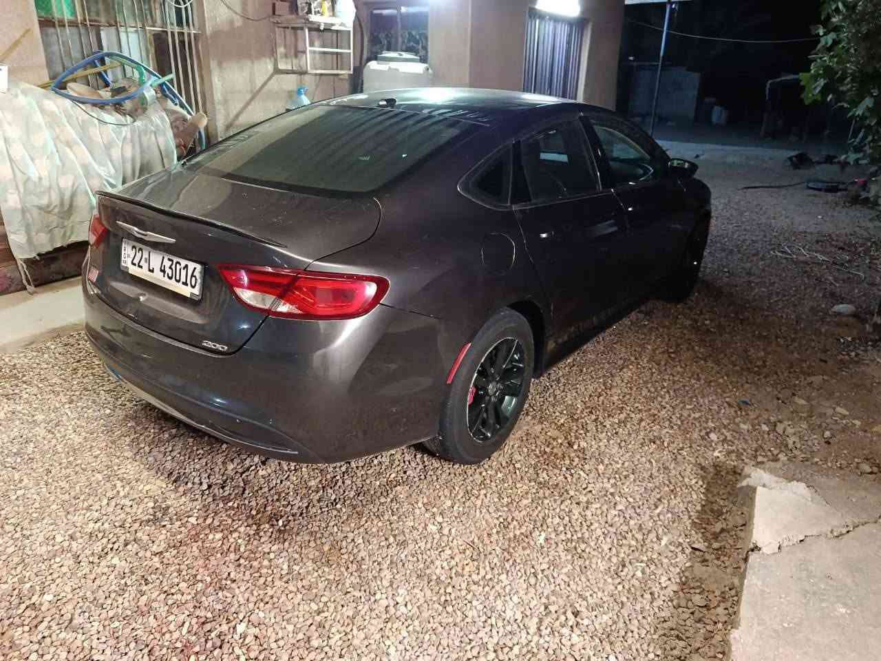 السلام عليكم
للبيع سيارة C200 موديل ٢٠١٦ 
رقم اربيل تحويل مباشر 
محرك وكير جيد جدا مكينة جيدة 
تبريد شغال ثلج تخم تاير نظيف
حادثها جاملغين أمامي وبنيد وسونار بيه ع الفحص بدون دواخل
للاستفسار اكثر اتصال *********** 
ومرواس هم ترهم
