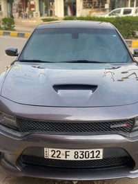 سلا عليكم چارچر للبيع موديل 21  كلشي بيها جديد  الضرر موضح بالصور  الس...