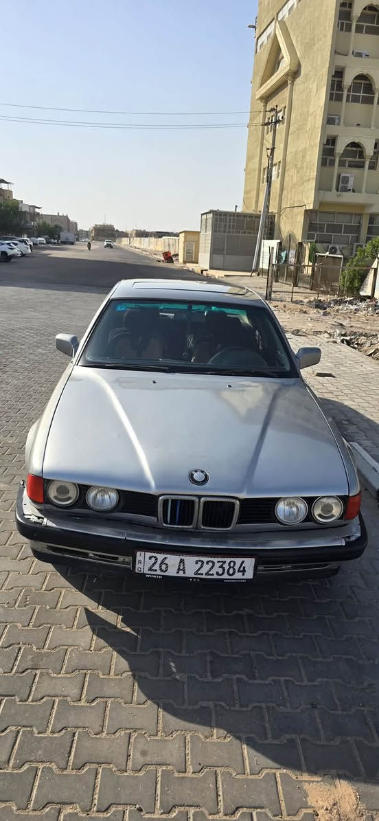 السلام عليكم 
BMWالبيع
735
رقم صلاح الدين نكليزي سنويه جديده هزه جديده تحويل مباشر بسمي مكاني بصره 

مكينه كير كارتون حداديه جديده دواخل زينه بدي مكفول من 

الضربه والكصه صبغ جماليه فقط 

مديل 1989

السعر 40بيه مجال كلش قليل مستعجل على بيعه 

***********
