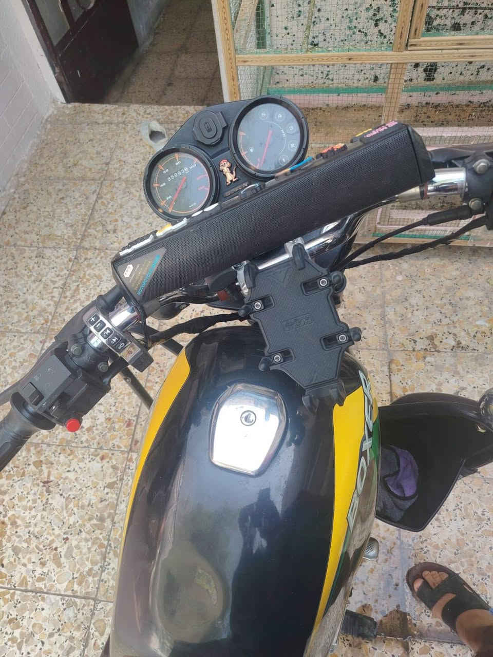 دراجه بوكسر موديل 21
دراجه كامله مكمله
***********  ابو قسور
