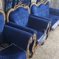 تخم ١٠ مقاعد للبيع لستفسار 07714307014