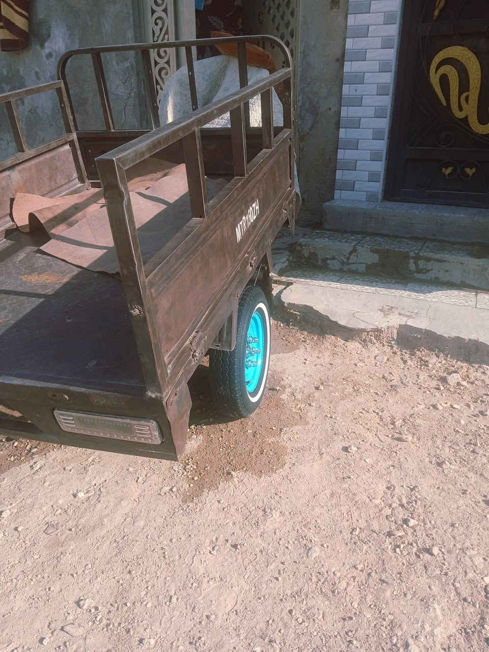 سلام عليكم شباب ستوته MTR للبيع مديل21 رقم وسنويه لون سمائي بديه زنجاري شاصي وركبه مكفولات   تخم تايرات جدد   دراجه سايمه مليون و 900وبيه مجال مكان نجف حي نداء مامتواجد عل فيس ***********
