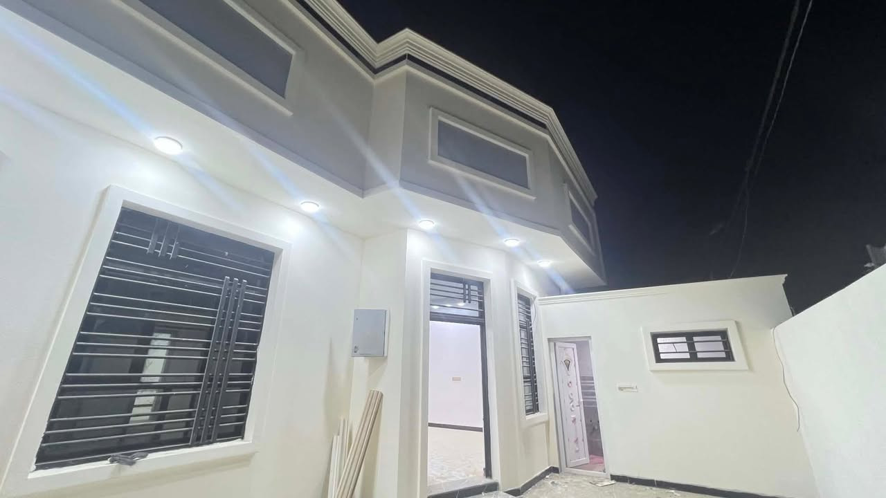 دار سكن للبيع
طابو زراعي سند 25 
معاملة تطويب 
ديوانية التقية الثالثة
داخل مجمع الروان 
بناء حديث طابق واحد مسلح
يحتوي على.... 
غرف نوم عدد 2 / صالة عدد 2 / استقبال
مطبخ حار+بارد / مجمع صحي عدد 2 گراج سيارة
                        مراجعة
مكتب مهدي العتابي للعقار 
ديوانية الجزائر مقابل فندق برج الامراء
للاستفسار.. 
*********** مهدي العتابي 
*********** حيدر الفتلاوي
***********
