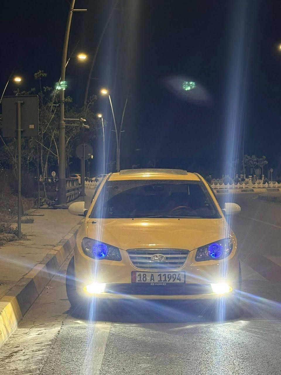النترا 2009 خليجي محرك 1600
السعر 93 وبيها مجال 
كابون بانزين بيها 
سلايد 
اربعه دسك 
حساسات خلفيه
محرك گير شرط
 تبريد ثلج 
طخم امامي خلفي جديد 
صفر هيئه وغرامات شرط التحويل 
المكان الموصل حي سومر
‭‏‪***********‬‏
