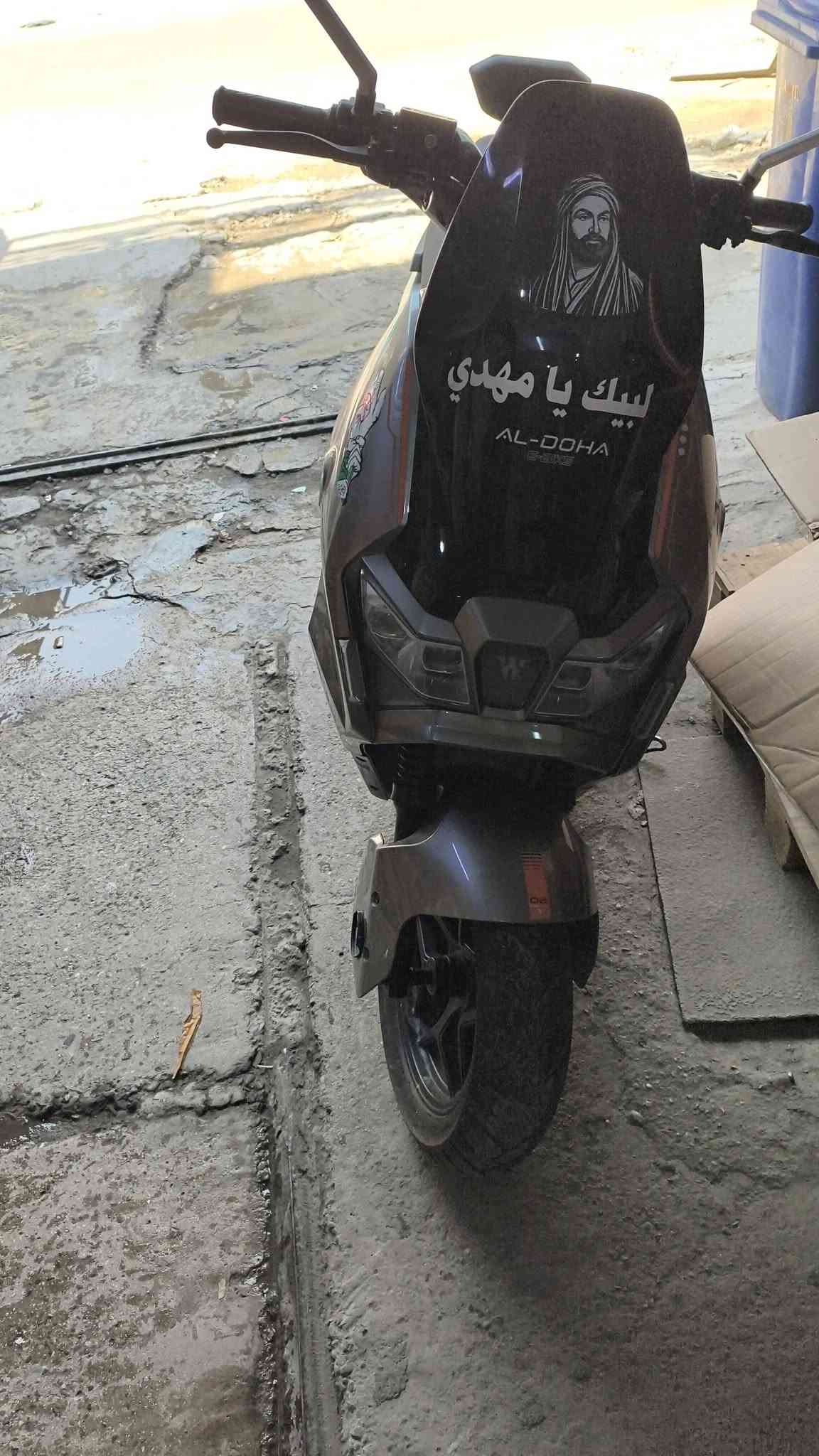 دراجه بطريه نيثيوم55 
سرعه60 حقيقي مألف 2000 حقيقة درجه مركه 
تمشيك 70 كيلو 
نضام بك 
دبل اشره
رمش ليت
قفل سرعه 
كلشي شغال
سعر925
***********
