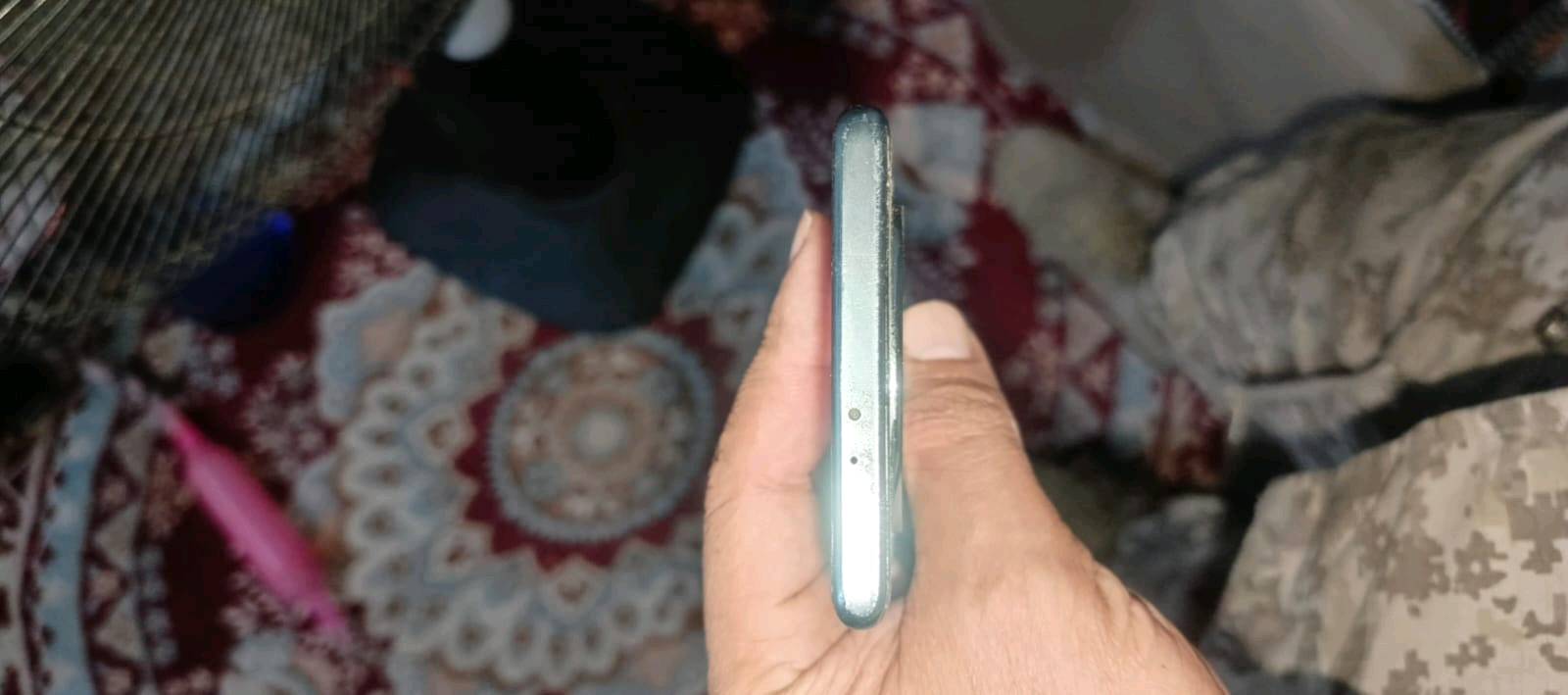 هونر • شاشة 6.67 أموليد • سناب دراجون 695