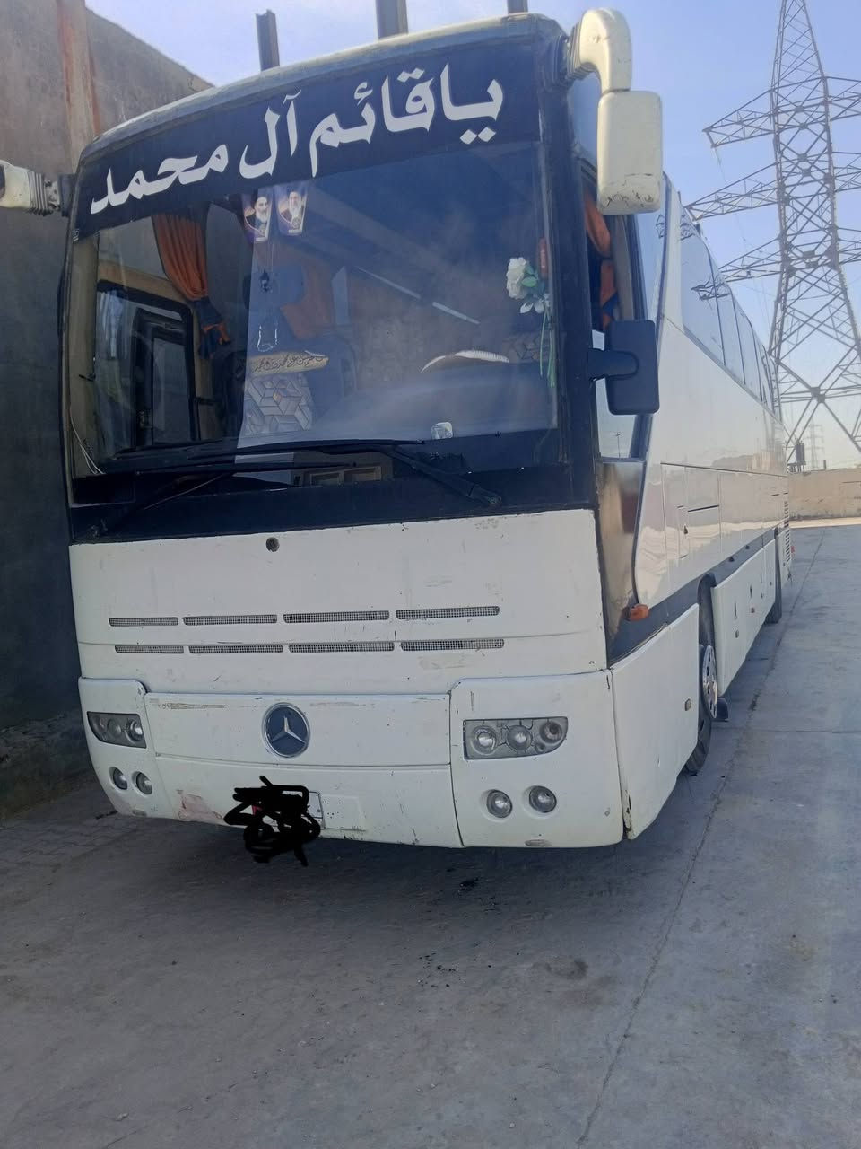 للبيع باص 403سياره جاهزة محرك كير حداديه تايرات جديد بلا تبريد دايو خير من الله للبيع او مراوس بسيارة وغيره 
***********@بابل
