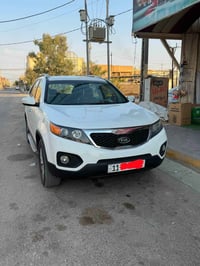 سورنتو ٢٠١٢ • بدون صبغ • رقم بغداد
