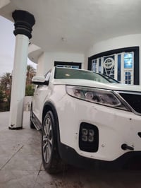 مكينة V6 • كشنات جلد • ٧ ركاب
