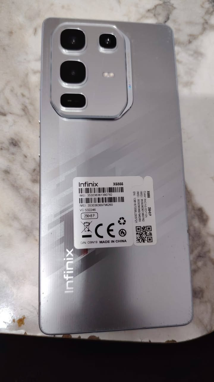 السلام عليكم 
جهاز Infinix NOTE 50 Pro 
ذاكرة ٢٥٦ 
بطارية ٥٦٠٠
الجهاز جديد استخدام قليل جدا
الناصرية مركز *********** ناصرية, ذي قار
