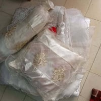 فرشا • جديد • قابل للتفاوض