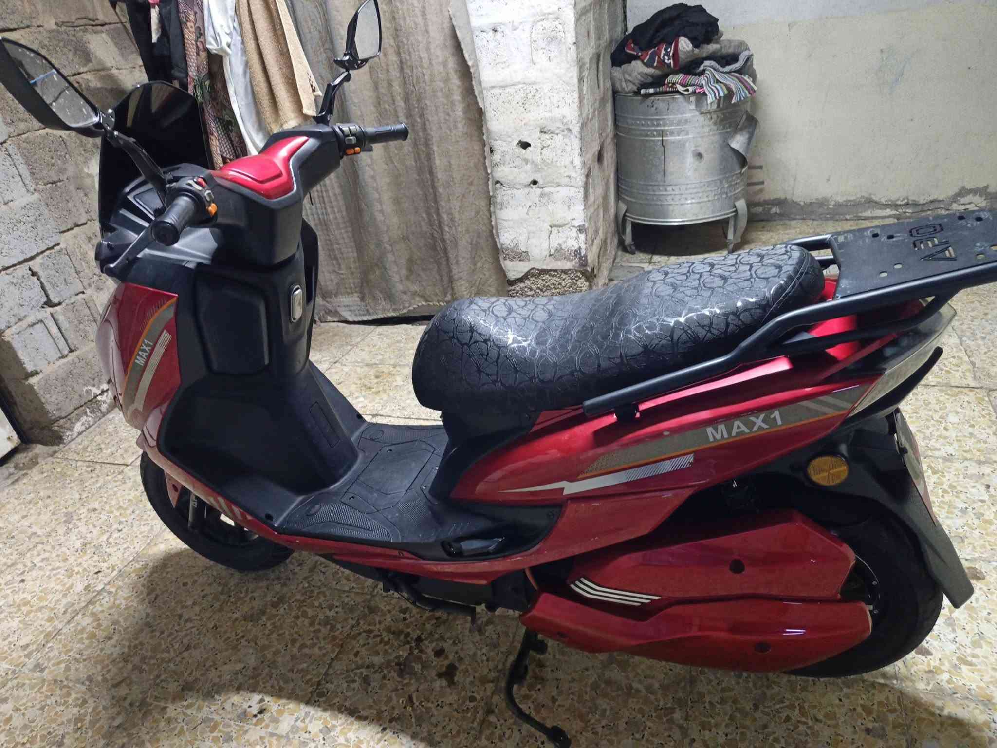 نيئيوم • بطارية كبيرة • ١١٠
