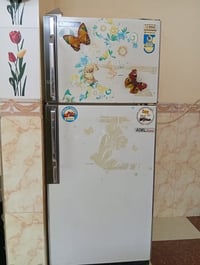 طباخ • مبردة • ثلاجة