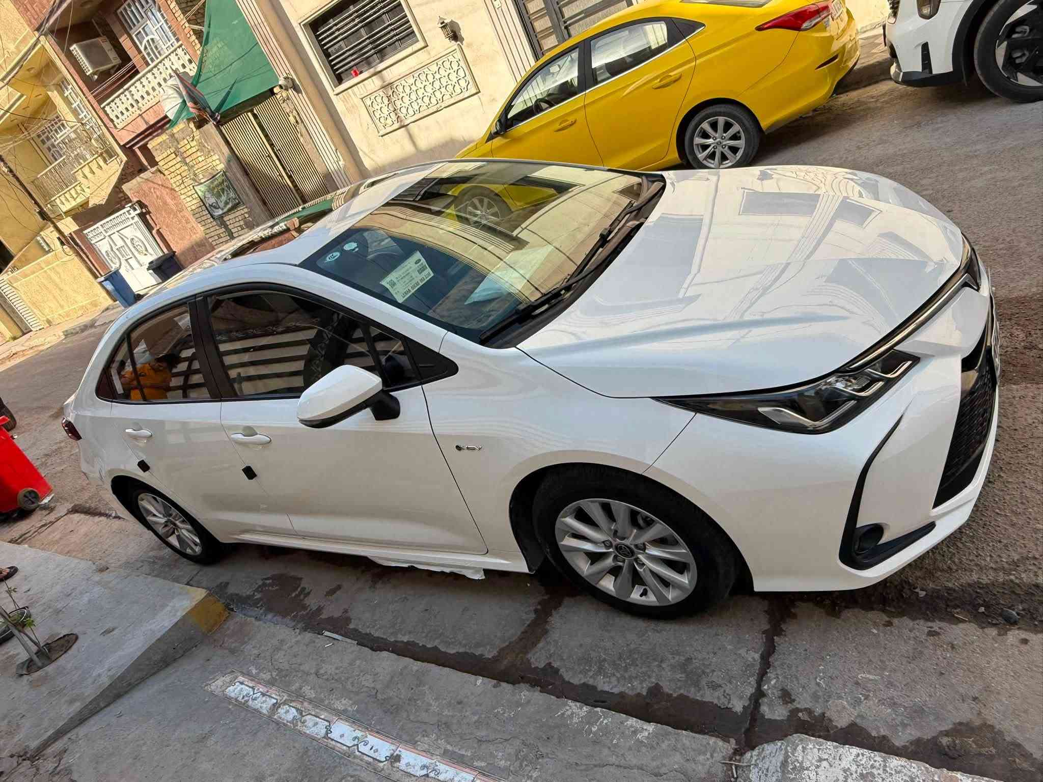 سلام عليكم كورلا 2025شكل الخليجي فول موصفات ماشيه 19الف مكفوله سعر 160وبيها مجال العنوان بغداد رقم ***********
