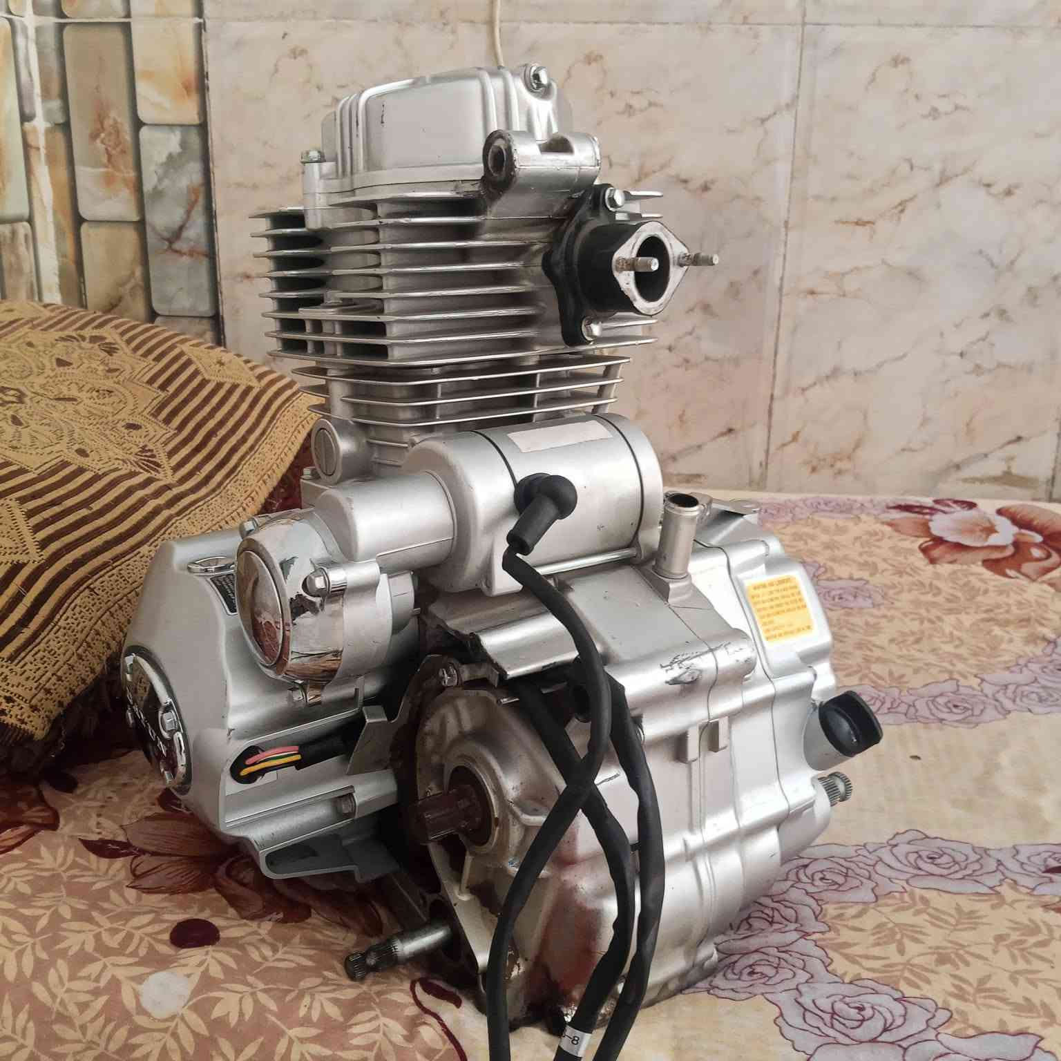 محرك دايون • مشدود • مكفول ٣ تيام