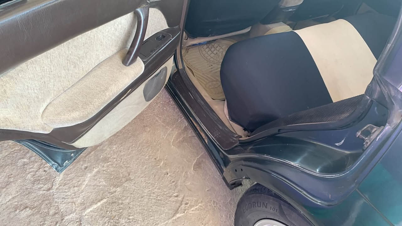 للبيع بطه متصل كفاله عامه
موديل 92. 
رقم واسط 
كفاله من خياس كفاله گير شاصي 
نقل جثه محرك اكسن شاصي
رقم صاحب السياره 
***********
