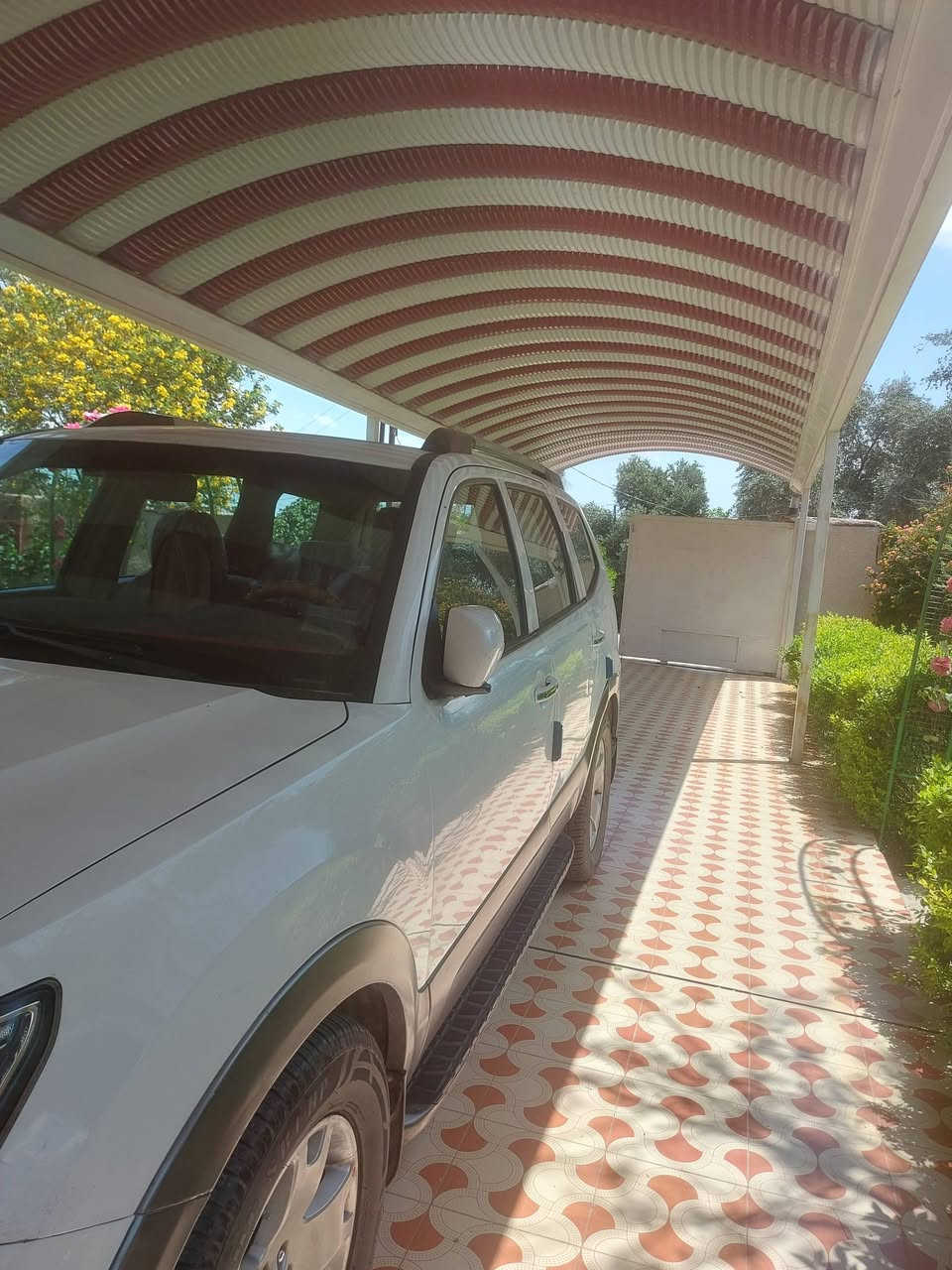 موهافي ١٥ للبيع فول مواصفات بيه صبغ موضح بالسونار محرك كير مكفول ماشيه ١٦١ السعر ١٣٥ للتواصل ***********
