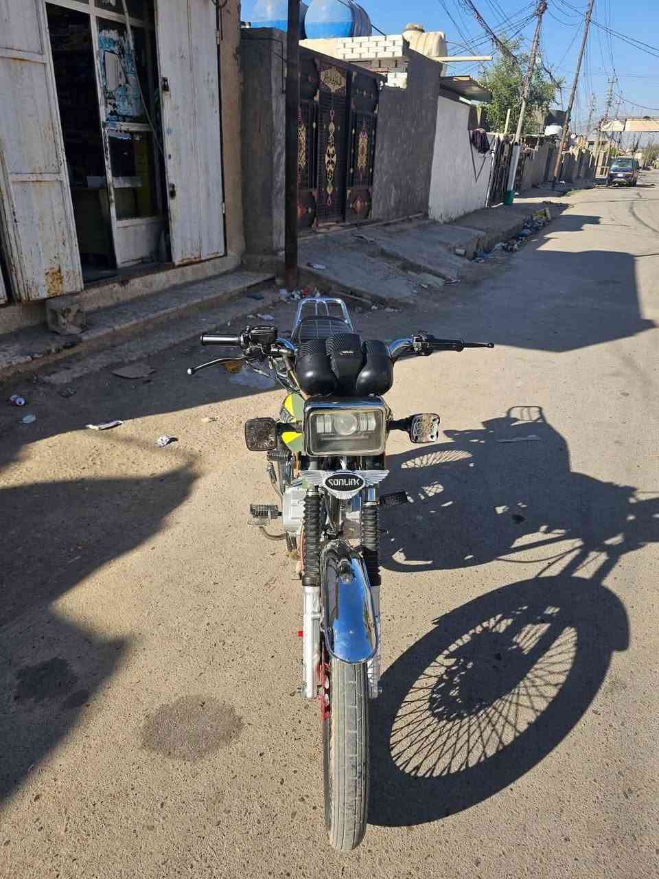 سلام عليكم سونك 25 محرك بلاد دشبول طافي سعر 600 وبي مجال مراوس شعندك نزل ‏‪***********

