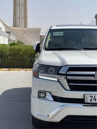 لاندكروز • ٢٠١٧ • ١٥٤ ألف