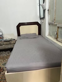 للبيع • مع مرتبة • معيبة