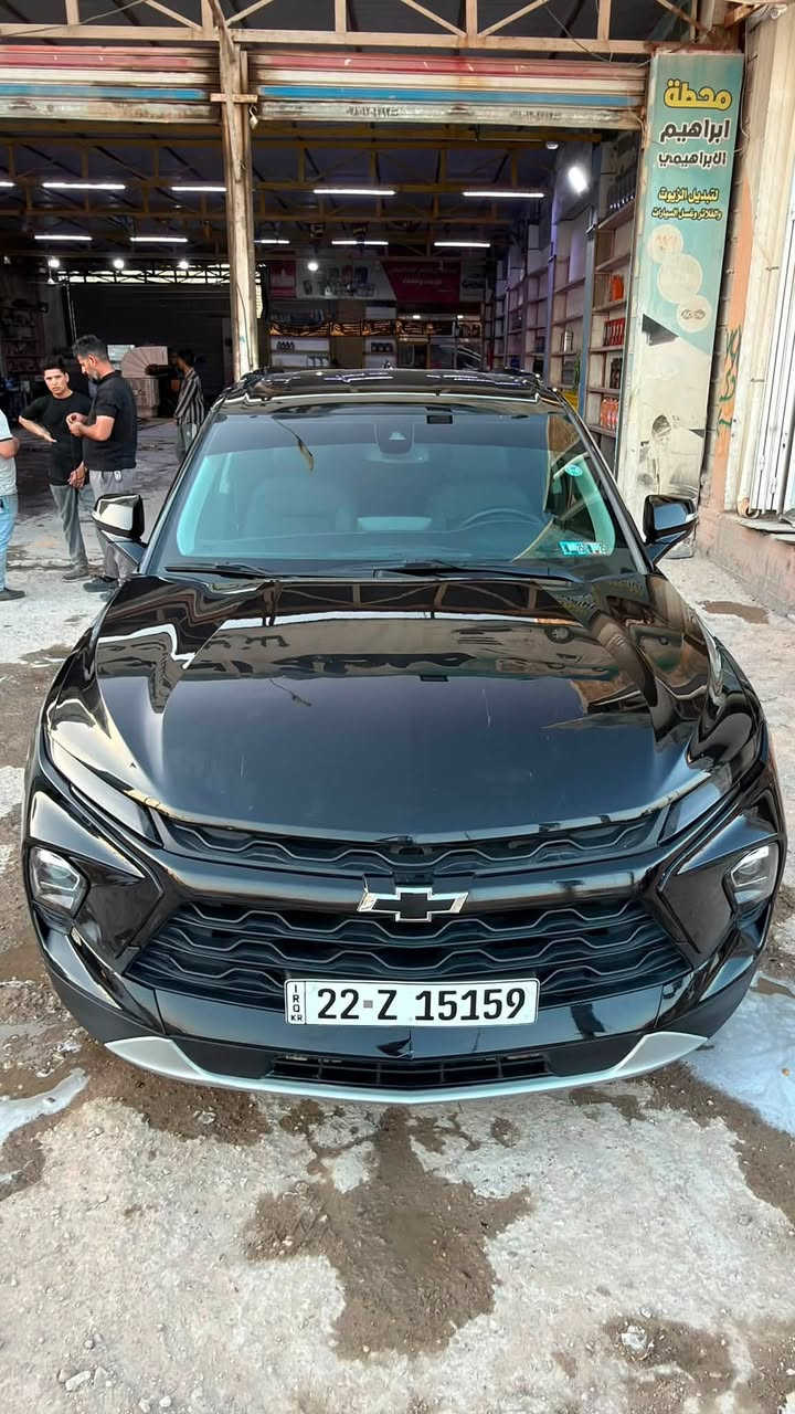 السلام عليكم 
شوفرليت بلايزر V6 2024 
حجم المحرك 6 سلندر 3.6L 
الضرر: جاملغ خلفي صبغ وقبق الجنطه صبغ مصلح بمكانه بدون فتح بدون ايرباك 🤍
سياره اي نقص مابيها كير مكينه بدون فتح تبريد ثلج حداديه جديده تايرات جدد اي نقص مابيها 
سياره ماشيه 19 الف فقط
رقم اربيل مميز وحلو 🤍
سياره ب اسمي سنويه جديده هزه جديده بدون غرمات جاهزه 
المواصفات:👇
بصمة ابواب وتشغيل وتشغيل عن بعد
رادار امامي وجانبي وخلفي
وضعيات قياده متعدده فور ويل وتو ويل وجبلي 
تنبيه الخروج عن المسار
حساسات خلفية
جنطة كهرباء
سايدبريك بصمه كهربائي
كراسي جلد اسود
الكراسي الامامية كهرباء
تدفئة الكراسي الامامية
ميموري كرسي السائق
وضعيات قيادة
لايتات LED بالكامل
شاشه تحكم بالايعازات
تحكم ستيرن جهتين
سياره فول عدا البانوراما  
اخون فقط الشراي يتصل رحمه الوالديكم 
كلشي ناشرلك صور الحادث وسونار ورقم الشاصي 
السعر: 218 ورقة قفل
☎️ الاتصال :
*********** 
📍النجف الاشرف
