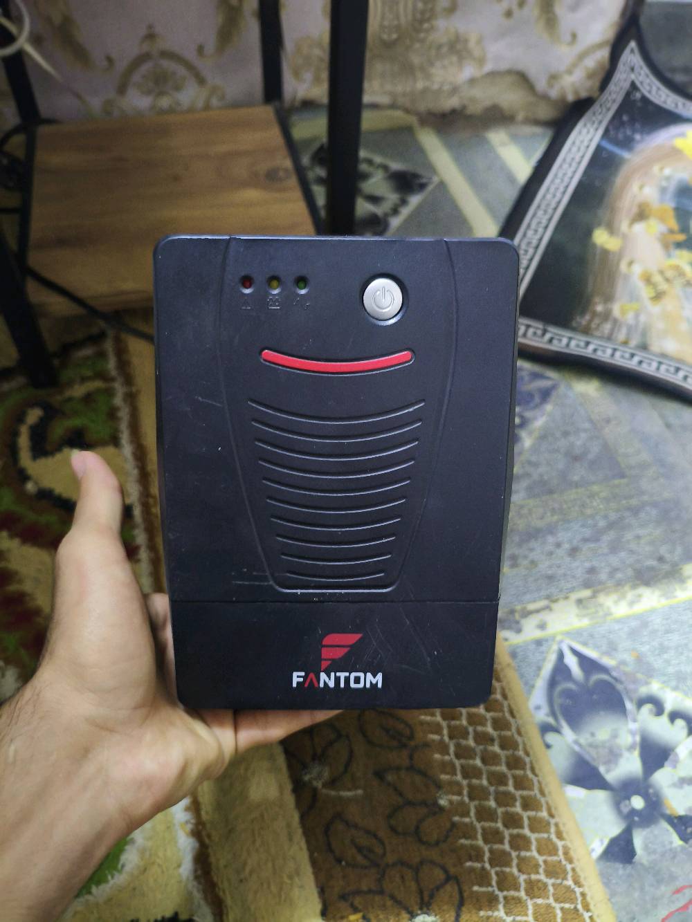 سلام عليكم UPS FANTOM va 1500 من نوعيه Line-Interactive UPS مكاني بغداد الغزاليه رقمي *********** سعره ب 60 وبيه مجال
