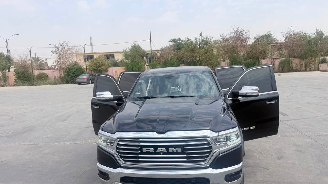 دوج رام 
موديل 22 
الفئه لونك هورن 
الأجزاء المطليه كلين تايتل 
اللوحه أربيل بأسمي 
الجام تظليل 100/100
اللون أسود 
متده المقاعد جلد لونين 
كامره خلفيه 
مستشعر وقوف 
تدفئه المقاعد 
تبريد المقاعد 
حساسات المطر 
مراقبه اللنقطه العمياء 
التعرف ع أشارات المرور 
مقاعد كهرباىيه 
المصابيح الأماميه لد 
التشغيل عن بعد 
شاحن لاسلكي 
كشافات ظباب تحذير مغادره المسار التحكم الألكتروني بالثبات 
مثبت السرعه التكييفي 
خطوات جانبيه 
الظوء العالي تلقائي 
مع ذالك السياره مزوده بمنظومه أيطالي سعه 140 لتر غاز ال Lpg
لمعرفه السعر الأتصال ع الرقم ***********
