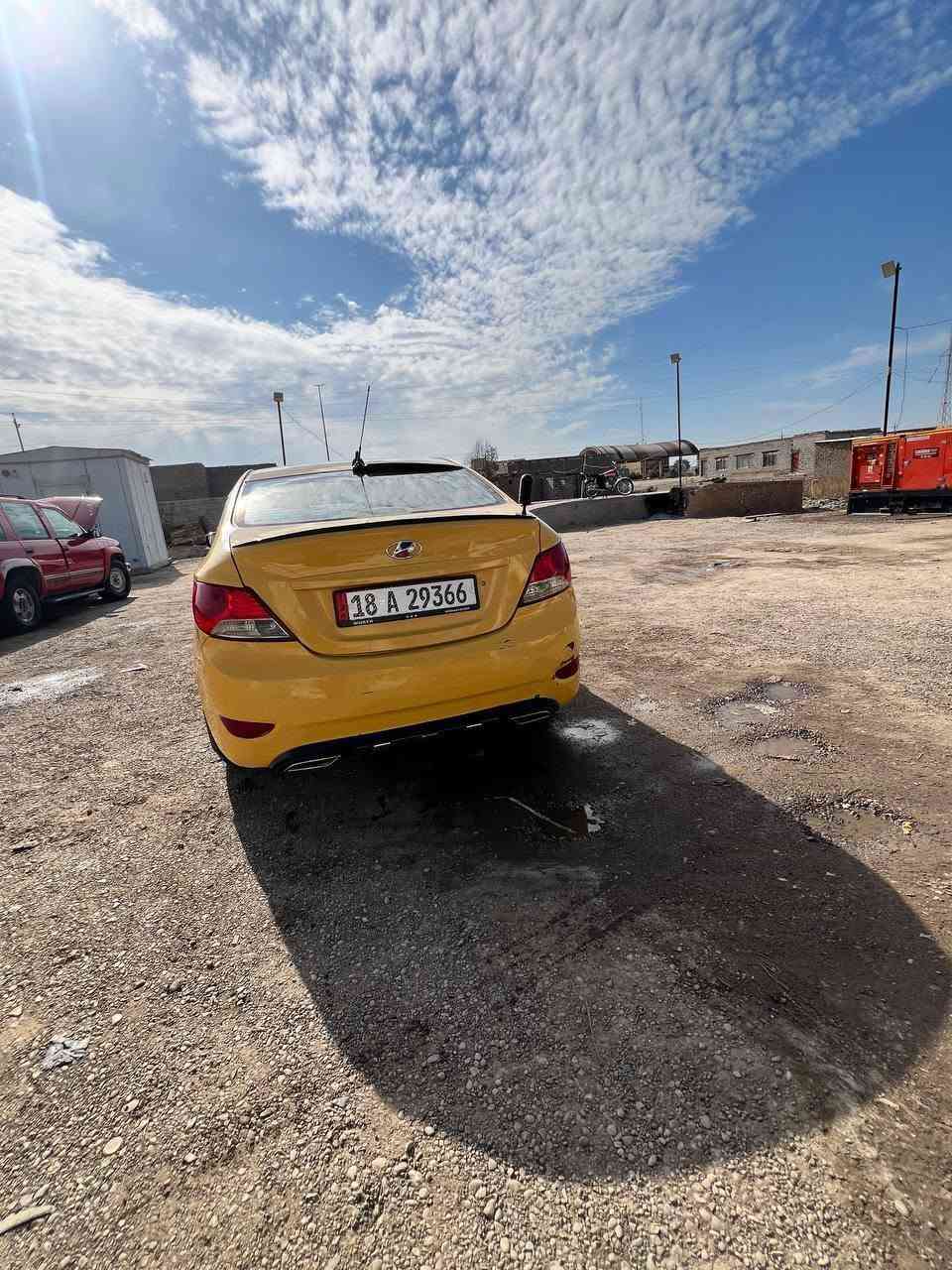 اكسنت 12 خليجي
1600
كير مكينه كارتون 
منظومة تبريد جديدة توني شادها 
نصبة وصبغة ودواخل تخبل 
سنوية لل 2031
شرط التحويل 
حدادية 75%
مكاني ناصريه سوق الشيوخ 
***********
