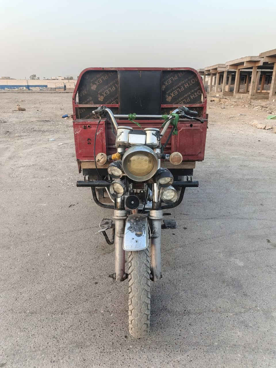 سلام عليكم شباب ستوته البيع موديل 2020وراق كامله  السعر ثمنميه وخمسين قفل العنوان بغداد حي النصر ***********
