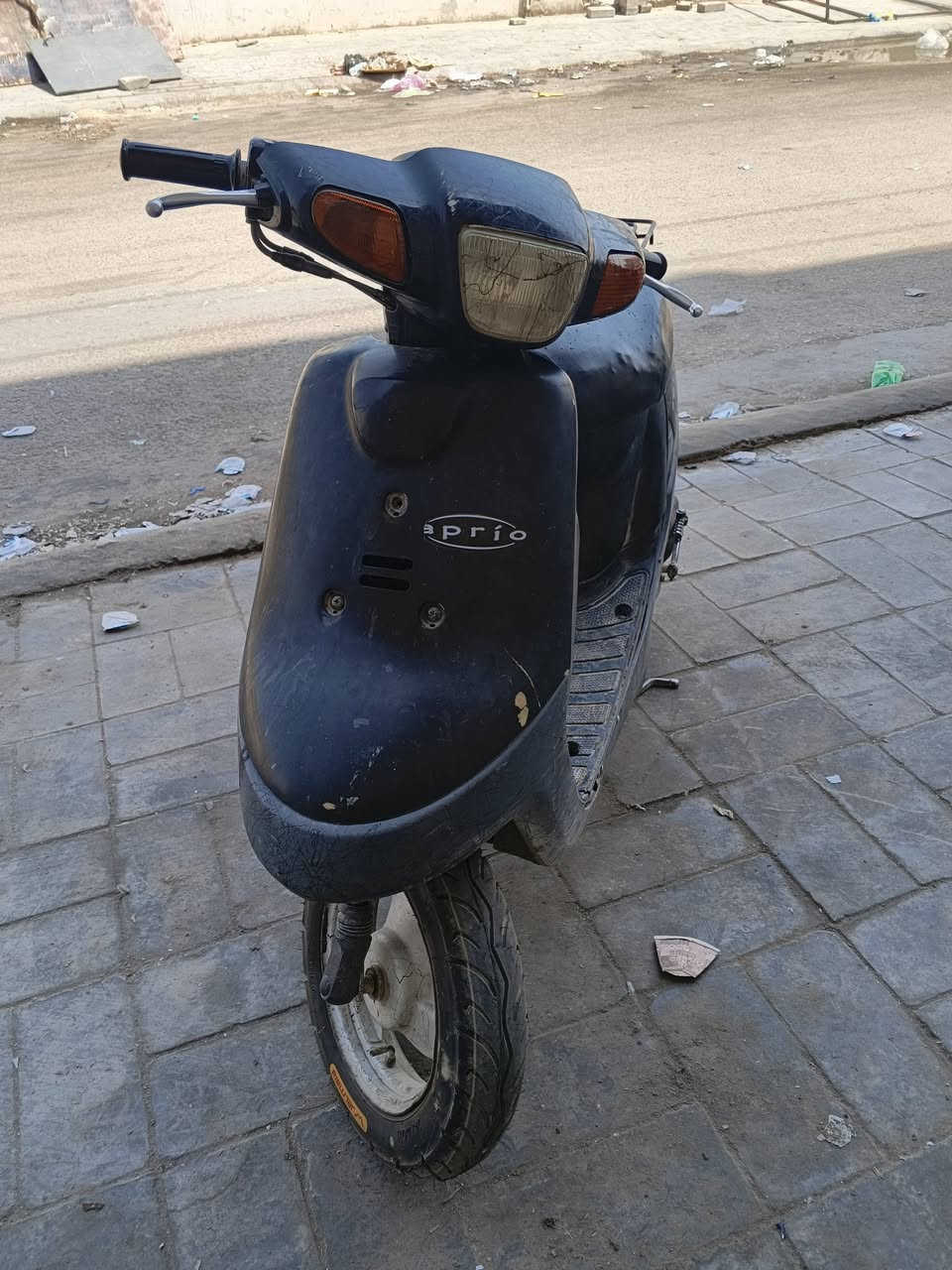 سلام عليكم
بطه للبيع موديل 1999
مكينه جديده كهرباء شغلات 
دراجه نضافه 100/95
جمعيه باب طوريج 
سعر300وبيه مجال بسيط
***********
