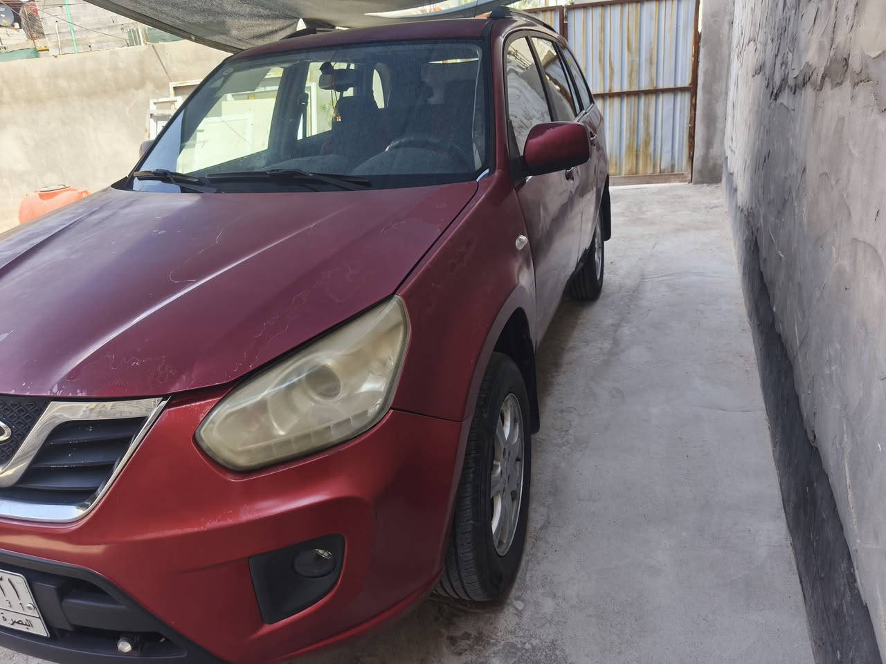السلام عليكم تيكو ١٤ محرك ٢٠٠٠ كير مكينه بلاد مامفتوح حدادية جيده تبريد جيد جداً السياره صبغها جارد وبيها زنجار قليل بالبيبان والداير الخلفي سعر ٥٢ وبيها مجال البصره ابي الخصيب (***********)

