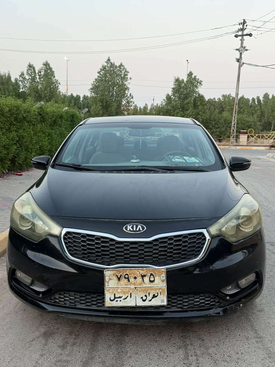 السلام عليكم 
سيراتو خليجي رقم أربيل موديل 2015 مكفولة من الصبغ والتبديل ومحرك وكير مكفول من الفتح ومن كلشي 
بصمة كامرة وحساس ماشية 99 
السعر 117 وبيه مجال السونار مرفق مع المنشور 
للاستفسار *********** و ‭***********‬
