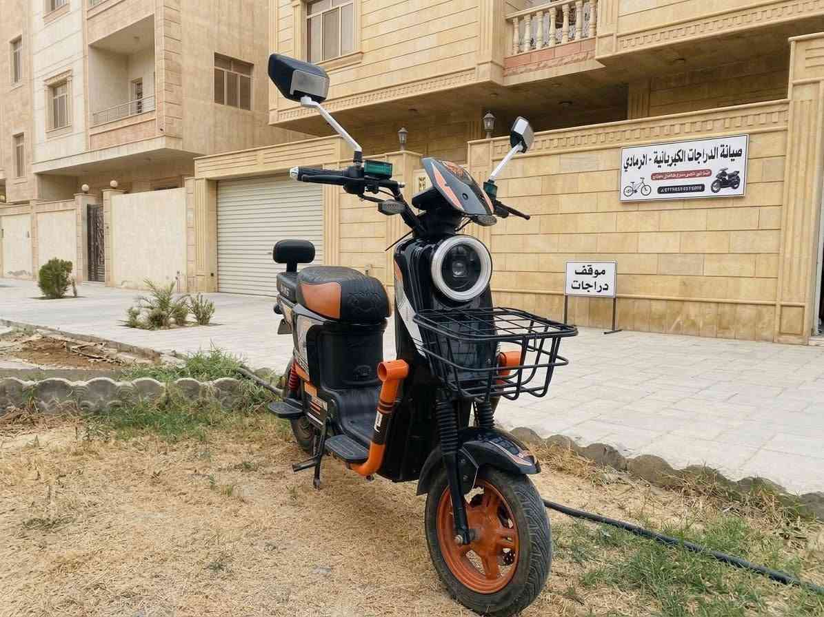درجة شحن نضيفه مصار هوايه ماخذيه

تحتاج بطاريات فقط مو كل بطاريات 4 او 3 بطاريات فقط 

مكانه الانبار الرمادي خمسه كيلو 

السعر 250 الف فقط قفل 

رقم للتواصل مع صاحب الماطور
***********
