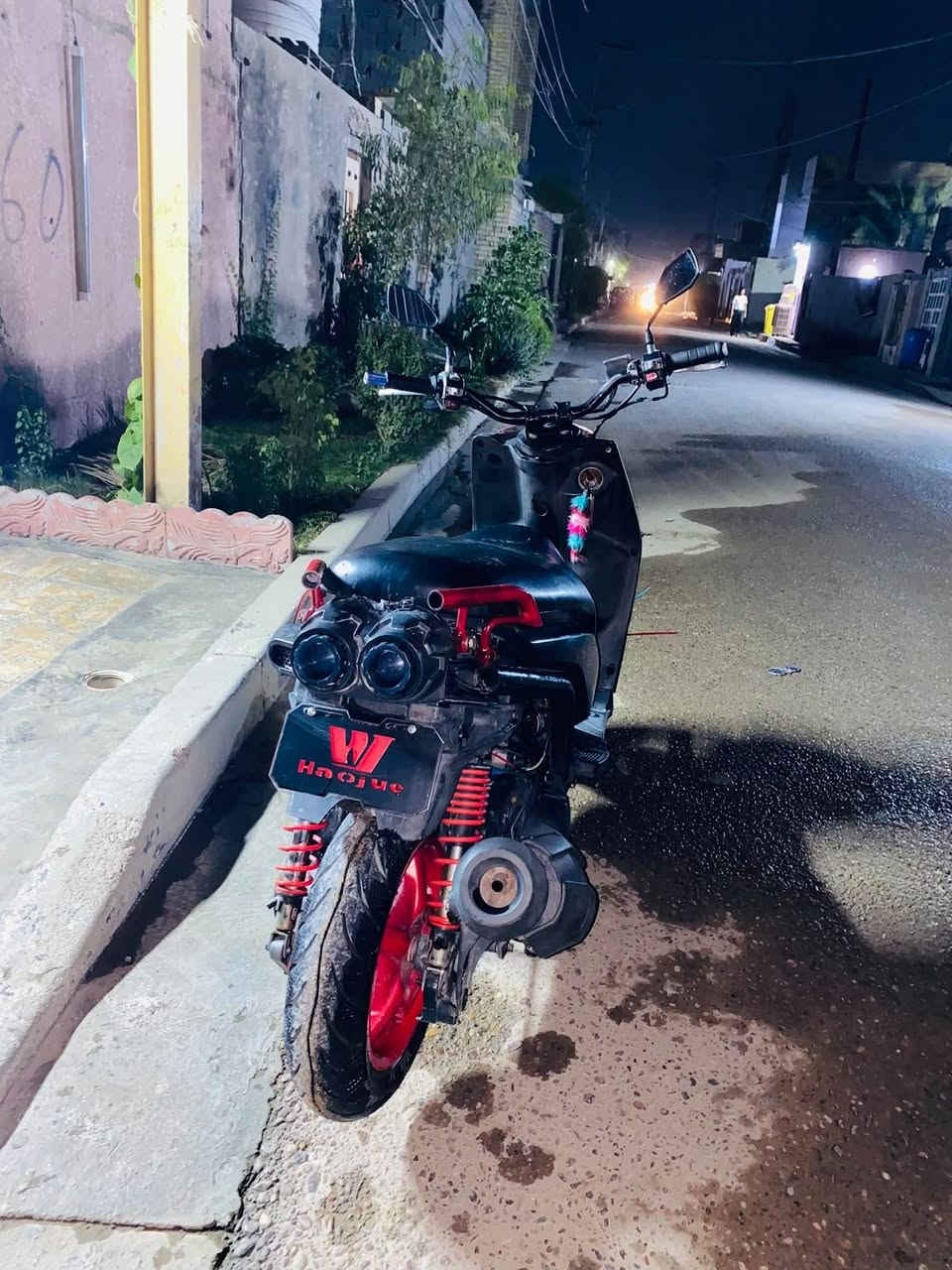 سلام عليكم 
دراجه سكنس جبلي للبيع🏍️
مكينه مبدل لاستيك ولف 
بيها وياله رياضي احمر 🛞
كهربائيات شغاله 
الدراجه شلعه ومعدل تشك الكاع 
رقم ضوئي 🚨
ستان صفحه رياضي 
امرايات شبح 
بيها نواقص بسيطه  لا طبلي وتكلي شبيها  شوفت عينك و أقره لمنشور 
بيها كلجات رياضي 
عنواني الحبيبيه 
رقمي واتساب ***********☎️
السعر 825 وبيها مجال لطيب حك الجيه
