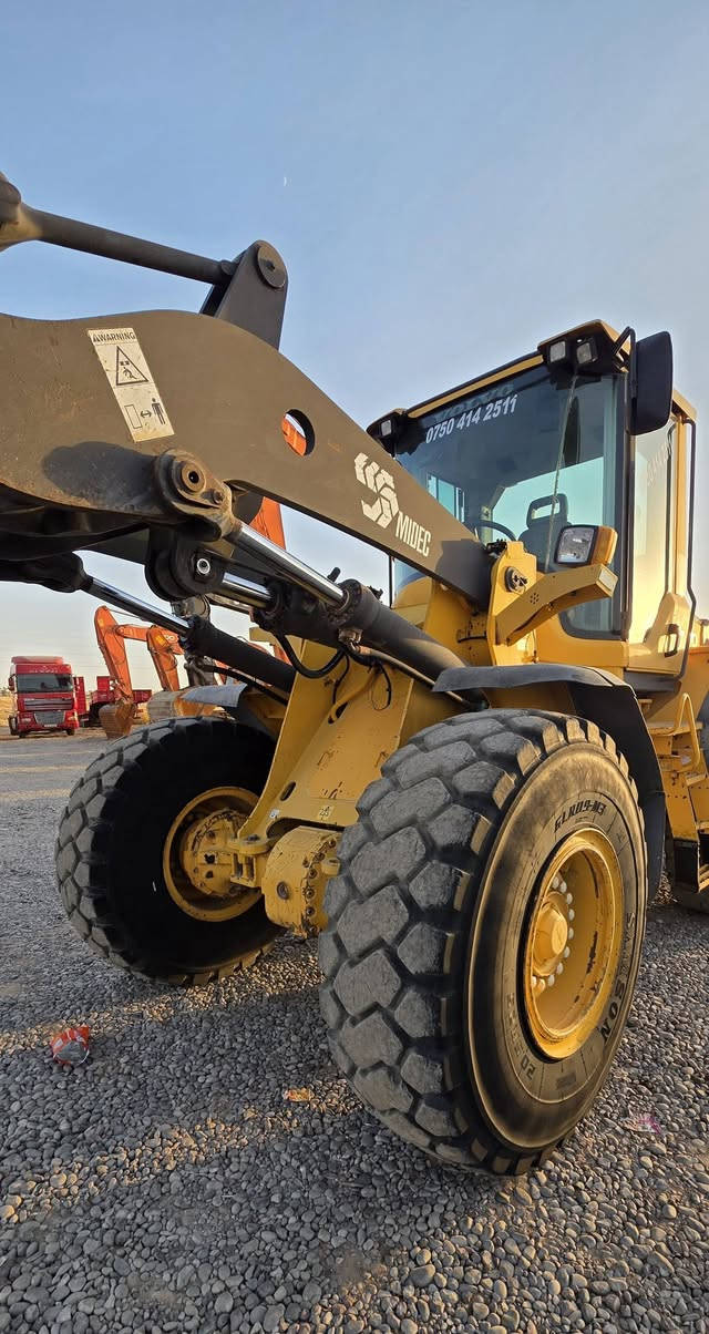 للبيع - بۆ فرۆشتن 
———————
شوفل : VOLVO  2
حجم : L90 F
موديل : 2007
دخول  : منەفیست
مکان   :اربیل قضا ٕخبات معرض باران
—————————
بۆ زانیاری زیاتر پەیوەندی بکەن بەم ژمارە تەلەفۆنە 

***********
***********

