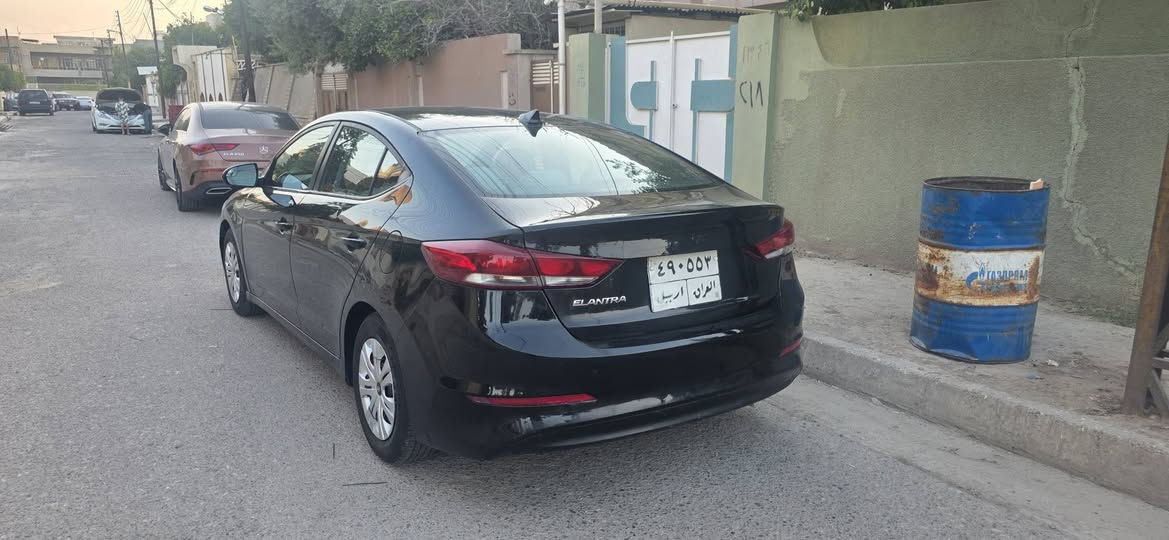 الانتره 2017 رقم اربيل شرط الوكاله والتحويل السياره بيها صبغ 3 قطع بوند وجاملغ وقبق صندوقك صبغ وبيها ابراس الشاصي شبر تعديل وصبغ من جهة السايق فقط مكينه كير شرط
تبريد ثلج كابون ما بيها السياره ما يعوزها اي مصرف 
السعر 95 وبيها مجال وعليها ورقتين ونص غرامه هم تنزل من سعرها 
***********
***********
الانتره 2017 رقم اربيل شرط الوكاله والتحويل السياره بيها صبغ 3 قطع بوند وجاملغ وقبق صندوقك صبغ وبيها ابراس الشاصي شبر تعديل وصبغ من جهة السايق فقط مكينه كير شرط
