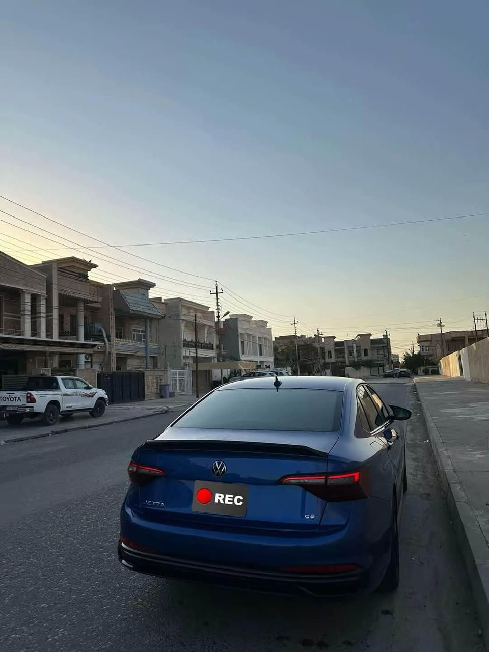 سلام عليكم 
مواصفات فول عده فتحه
بصمه تشغيل+بصمتين بيها السياره
رادار امامي+خلفي
نقاط عمياء
اوتو هولد
كشنات تدفعه وكهربائي
ماشيه ٢٢ ميل
سياره جاهزه مابيها اي نقص بشرط انطيك تراي من اربيل للبصره 
ضررها ٣ قطع وقطعه متبدله بلاديه ايرباكات كلها راجعه شريكه
رجائا اذا مو شراي لتتصل 
*********** واتس اب
جيتاى فول مواصفات
٣پارچەی بۆیاغە یەکیش بە بیلادی گۆراوە سەیارەکە یەک مەسروفی نییە ٢٢مایل رۆشتوە أربيل, العراق
