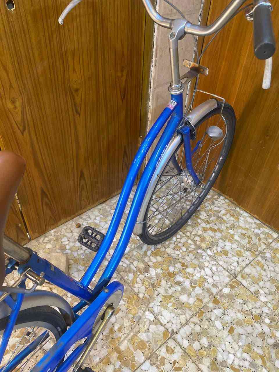 للبيع باسكل ياباني باله حجم 27
السعر 80 بي مجال حك جيه
مديل 19 
للتواصل خاص او وتساب ***********
مكاني نجف
