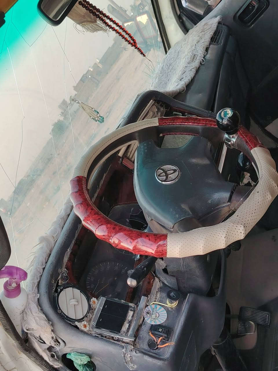 سلام عليكم يجود سياره جنبي رقم صدامي رقم كوت مديل 2008 بيه سنويه سياره جاهزه مكينه وكير جداد سعر ١٨بيه مجال المكان نجف حي نداء رقم ***********
