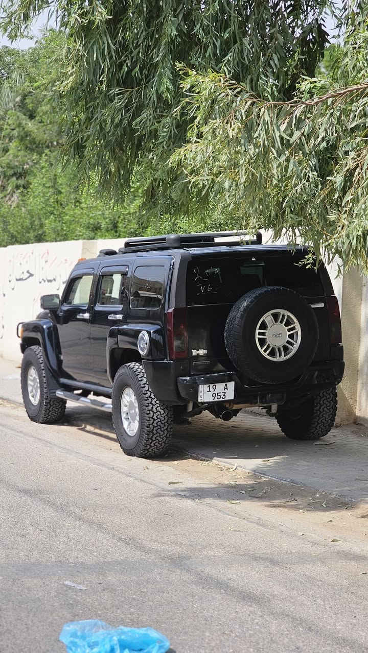 للبيع او مراوس حسب القناعه 
همر H3 موديل 2006

وارد خليجي، فل مواصفات، رقم مميز باسمي ومداور ثاني يوم.

المواصفات:

• فتحة سقف

• كشنات جلد داخل بيجي 

• تدفئة كشنات

• سستم صوت

• دمام بلادي

• منظومة زينون

• محرك 6 سلندر

• الكير والمكينة جديدات

• تبريد ثلج

السيارة عليها تخم تايرات جديد جبلي، وإذا المشتري يريد التخم القديم هم موجود، والتايرات القديمة ما بيها شي، فقط تم تبديلها على حساب الشكل.

السيارة جاهزة من كل النواحي.

للاستفسار: خاص او وتساب 

***********
